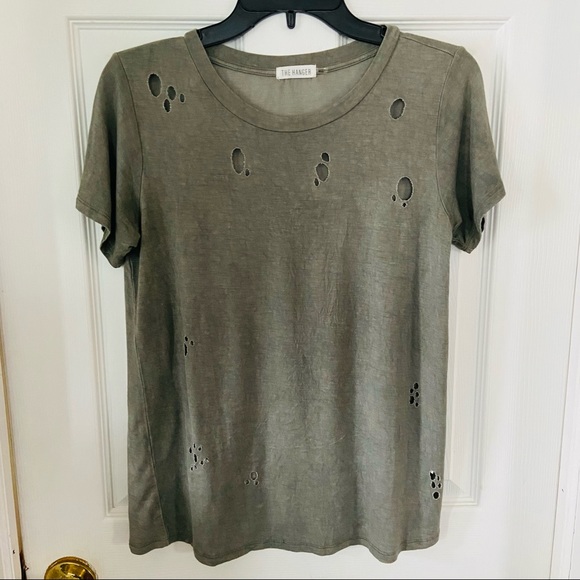 THE HANGER olive green intentionally distressed soft stretch shirt size medium - Picture 1 of 12